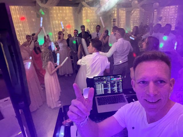 DJ für Hochzeit Wien